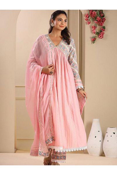 Ishin By Styli Printed V-Neck Kurta with Trousers and Dupatta Set