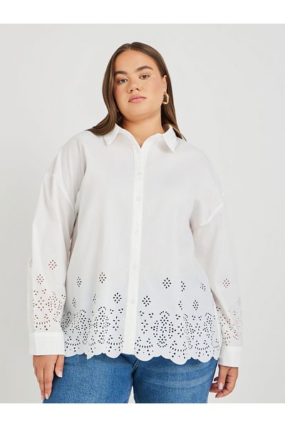 Styli Plus Size Scalloped Hem Spread Collar Shirt