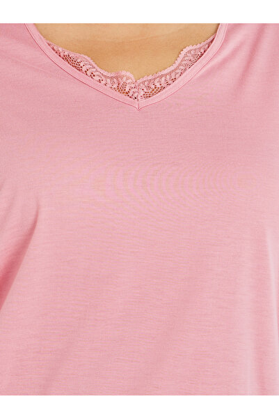 Styli Plus Size Lace Insert V Neck T-Shirt and Lemon Print Pyjama Set