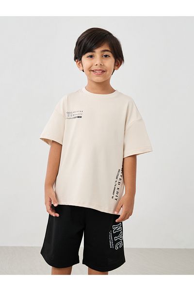 Styli Boys Typography Print Oversized T-Shirt and Shorts Set