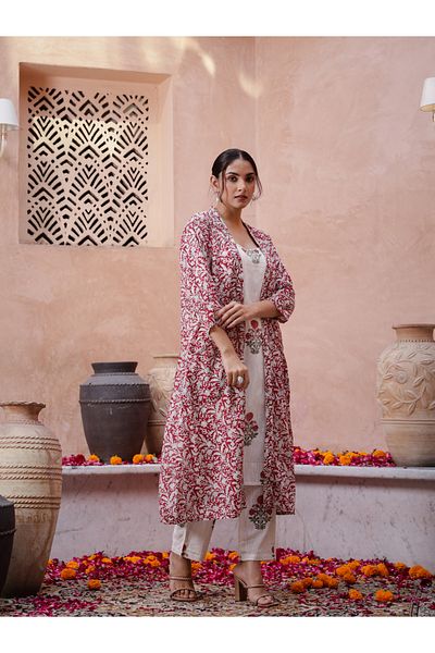 Sanskrutihomes By Styli Floral Printed Regular Pure Cotton Kurta and Pants Set
