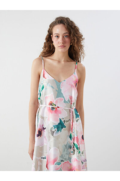 LC Waikiki Ozmarka nova sezonska haljina sa srcastim izrezom i cvetnim narame...