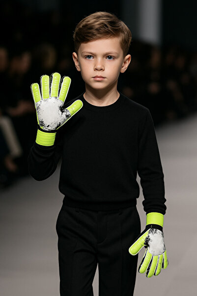 North Pacific Çocuk Kaleci Eldiveni – Profesyonel Görünüm, Üst Düzey Tutuculuk!