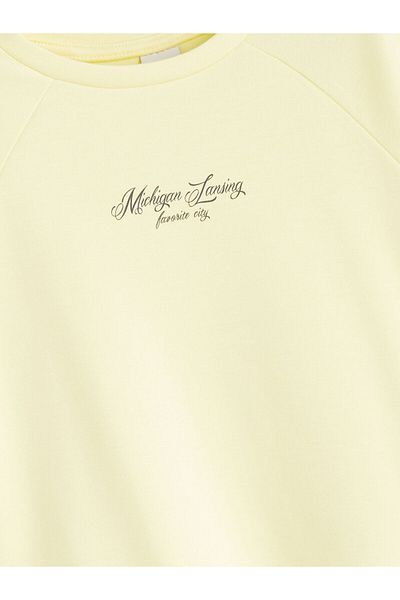 LC Waikiki Crew Neck Soft Touch Girl's T-Shirt