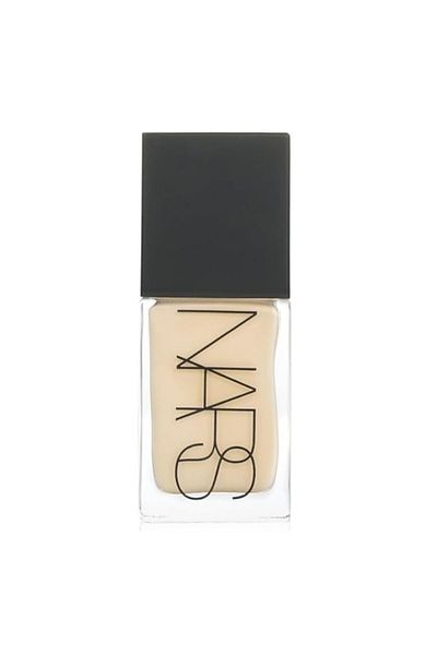 Nars كريم أساس عاكس للضوء للعناية بالبشرة (Gobi Light 3)، 30 مل