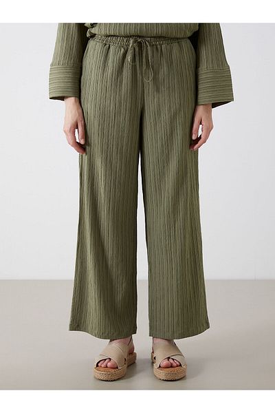 LC Waikiki Elastic Waist Textured Women's Trousers
