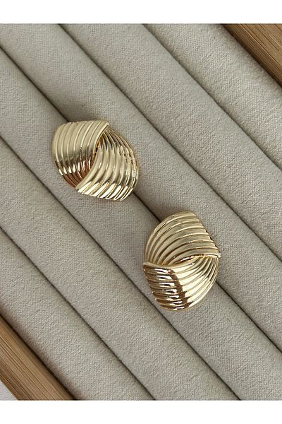 ringbox Gold Shell Earrings