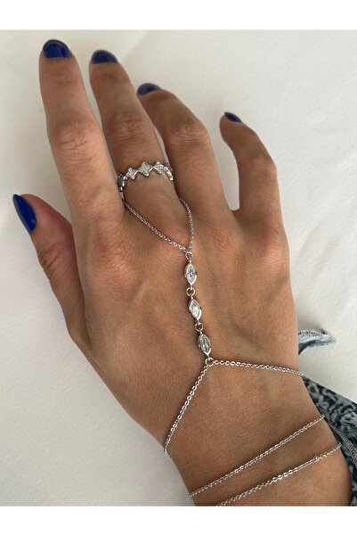 ringbox Gümüş Renkli Üç Taşlı Şahmeran