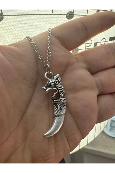 Herşey Nota Unisex Necklace with Wolf Tooth Figure – 60 cm Chain, Symbol of Wild Spirit and Protection