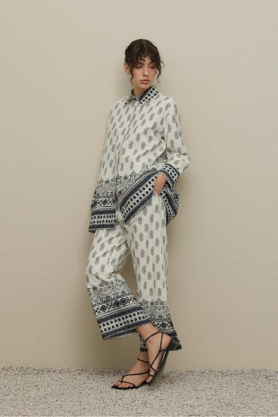 Fahhar Shawl Pattern Trouser Suit Black
