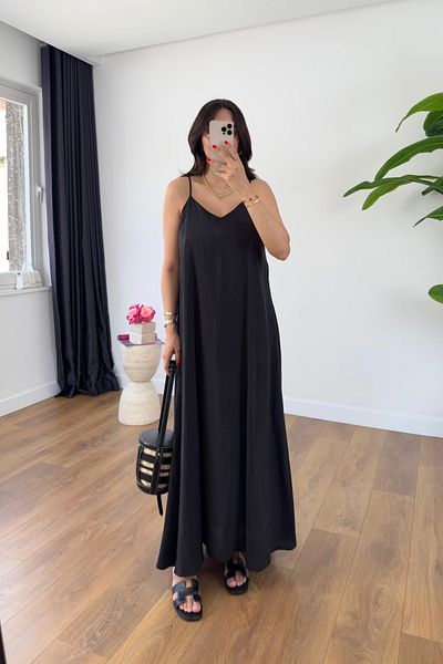BİRCANÇİL Ossy Black Strap Adjustable Maxi Dress