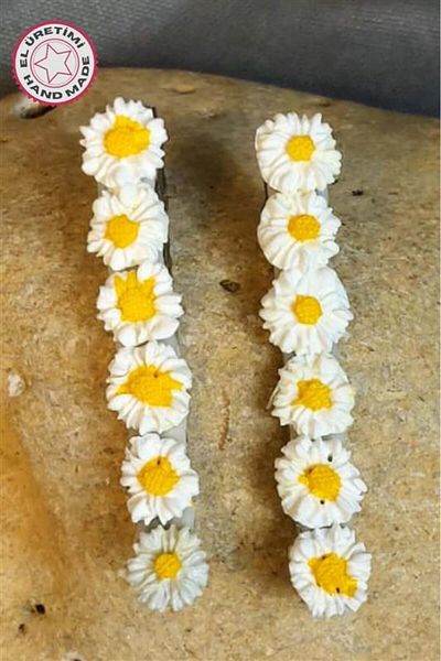 Uretti - Hülya 6683 6571 Handmade Polymer Clay White Daisy Flower Designed 2-Piece Side Hair Clips /