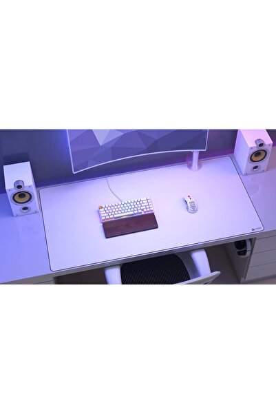 Glorious XXL Extended Mouse Pad - 18 in × 36 in, White (Rubber)