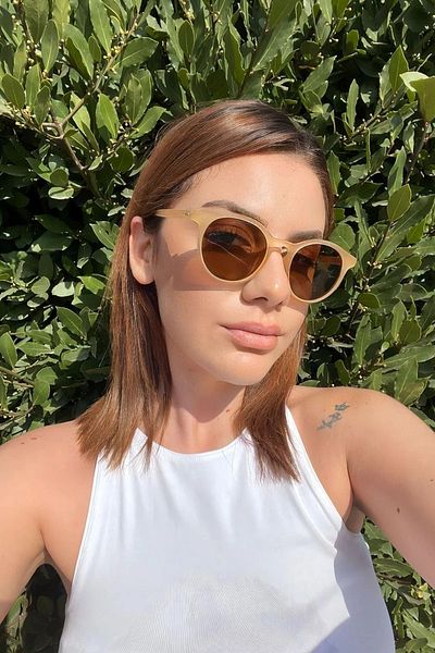 Tonny Black Women's Gold Soft Retro Round Sunglasses
