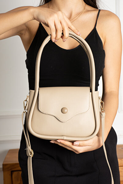 Zealous Women's Black Buttoned Handbag and Shoulder Bag