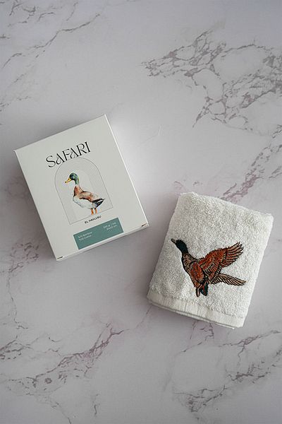 Nazik Home Safari Duck Embroidered Hand Towel (30 X 50 cm)