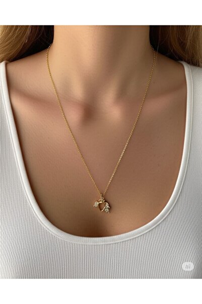 FAMEMUS ACCESSORY Steel Gold Plated Necklace - Triangle Detailed Design (45 cm)