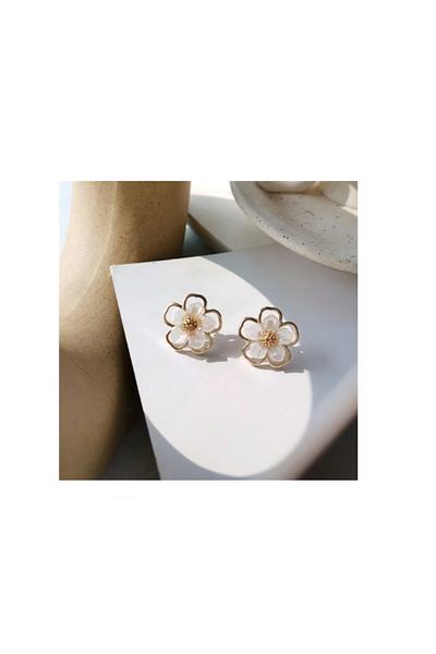 OEM Ayleen Earrings, Flower Pattern, White/Gold