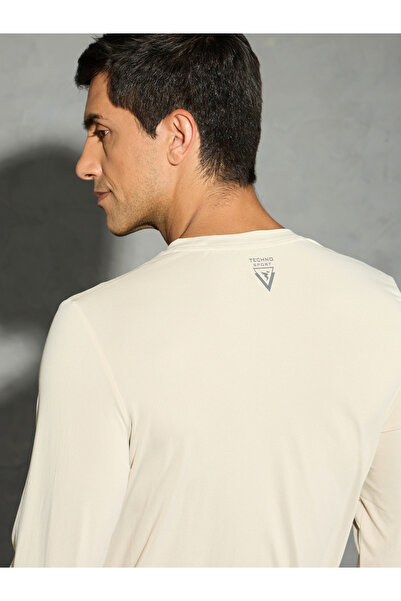 Technosport By Styli Solid Round Neck Long Sleeve T-Shirt