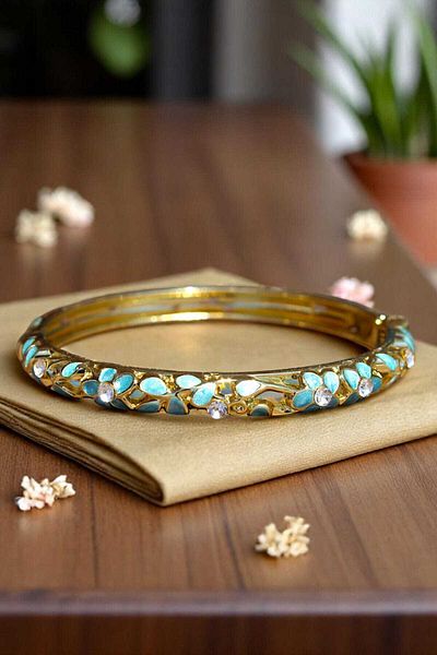 Ayenci Vip Steel Elegant Leaf Patterned Stone Gold Bracelet – Vip Steel