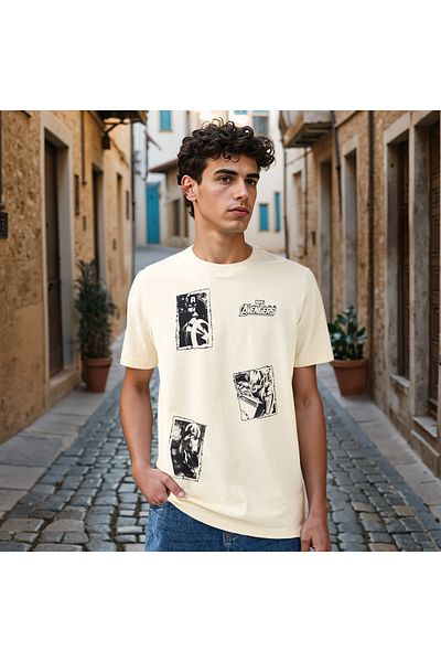 FAV Avengers Print T-shirt with Crew Neck