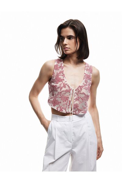 Koton X Melis Ağazat - Slim Fit Cotton Front Tie Detailed Bow Floral Crochet Crop Vest