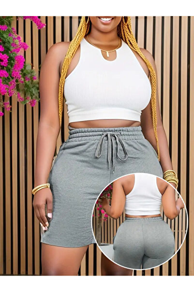 LAUSRA Γυναικείο ελαστικό άνετο σορτς σε γκρι χρώμα, ιδανικό για να φορεθεί σ...