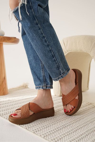 Zerenyus Fayn Premium Tan Braided Genuine Leather Slippers
