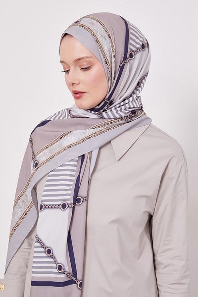 Levidor Chain Pattern Love Shawl