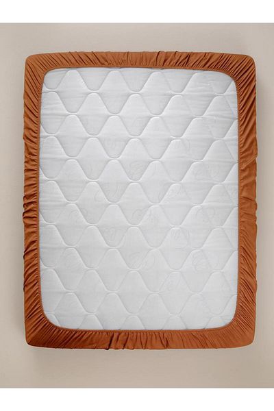 Karna Home Satin Fitted Sheet Suitable for Wide Beds – Modern Elegance with Slippery Texture