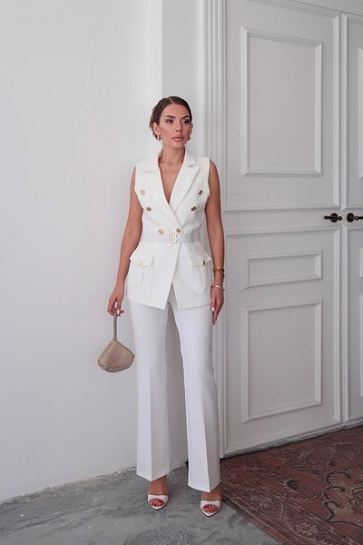 Swass Valoria Gold Belt Detailed Suit Ecru