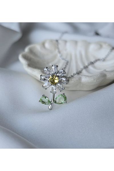 Kudi Steel Necklace with Daisy Symbol