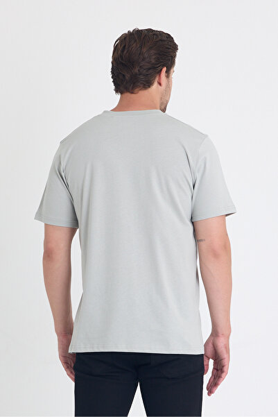 Windy Island Ανδρικό μπλουζάκι με λαιμόκοψη με κανονική εφαρμογή