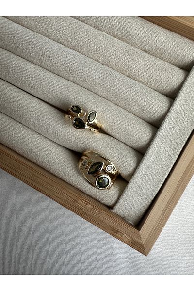 ringbox Set of 2 Khaki Colored Stone Rings