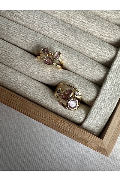 ringbox Set of 2 Pink Colored Stone Rings