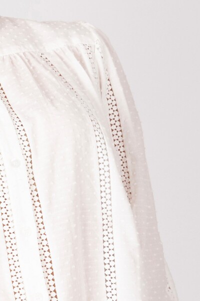 By Mare Style Orva-Hakim Yaka Pure Cotton Embroidered White Shirt