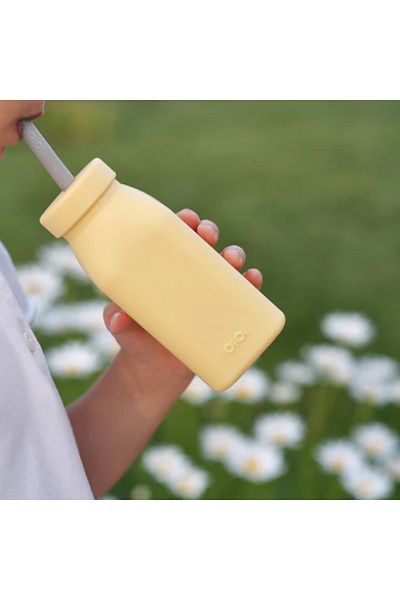 MBB ETİCARET Oioi Bottle + Straw 200 ml Mellow Yellow / Powder Gray