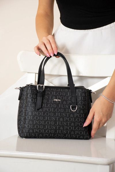 Just Polo حقيبة يد وكتف متوسطة الحجم مطبوعة باللون الكريمي للنساء P342203MH