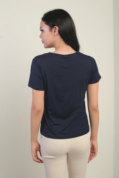 By Saygı Γυναικεία κοντομάνικη μπλούζα με λαιμόκοψη V