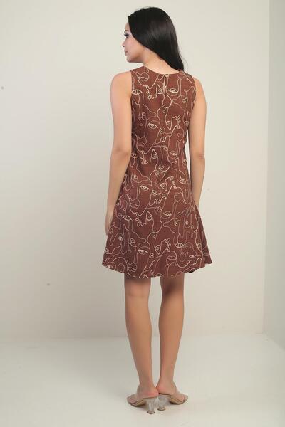 By Saygı Γυναικείο κοντό αμάνικο φόρεμα με στρογγυλή λαιμόκοψη