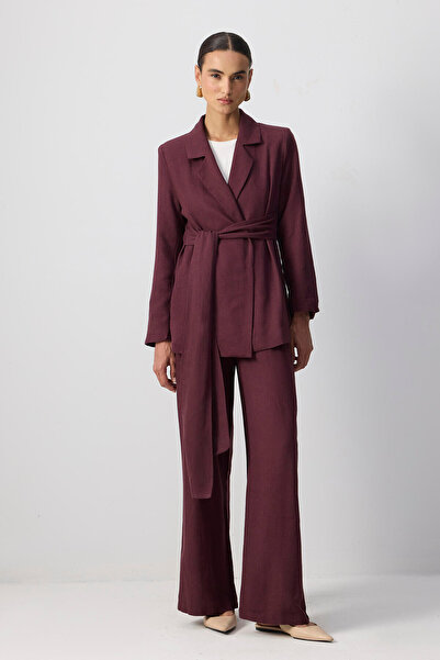 Touché Privé بدلة بنطلون معطف KRUVAZE مع تفاصيل ربط