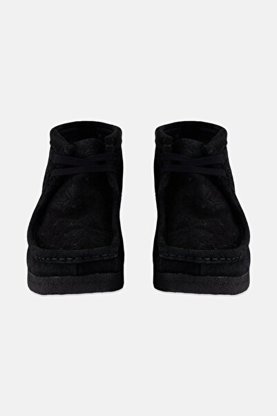 CLARKS Pokemon x Clarks Men Wallabee Lace Up Ankle Boots, Black