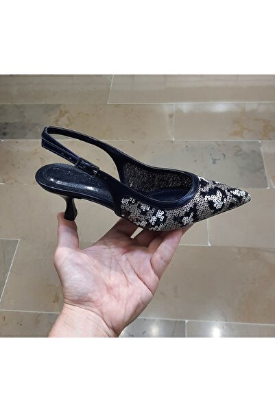 WHİTE LİNE Kadın 5 cm İnce Topuk Yumuşak Tül ve Pul Kaplı Önü Kapalı Arkası Açık Abiye Ayakkabı