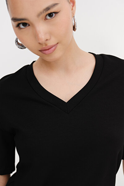 Addax Βασικό μπλουζάκι με λαιμόκοψη V P4380