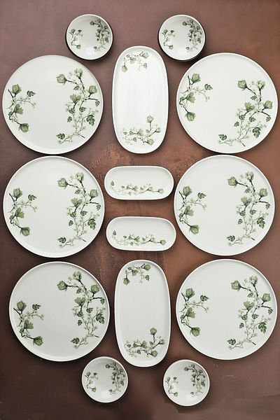 Manaferra Belleza 6-Person 14-Piece Porcelain Breakfast Set & Breakfast Set Green White