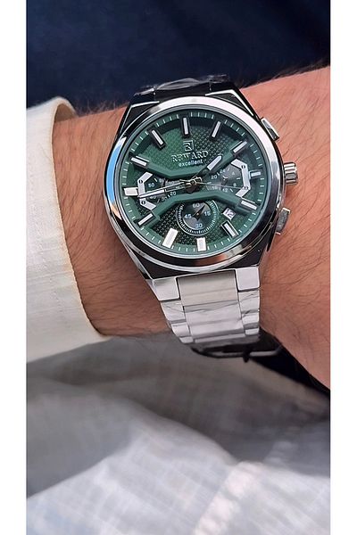 Reward Brand Wristwatch
