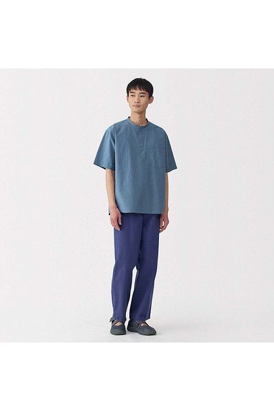 Muji تي شيرت بأكمام قصيرة ورقبة هنلي منسوجة بتصميم رائع الملمس