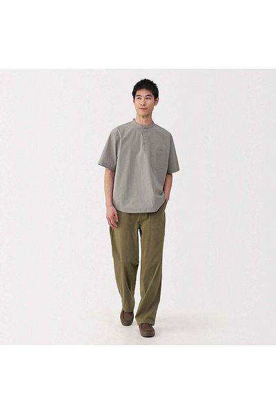 Muji تي شيرت بأكمام قصيرة ورقبة هنلي منسوجة بتصميم رائع الملمس