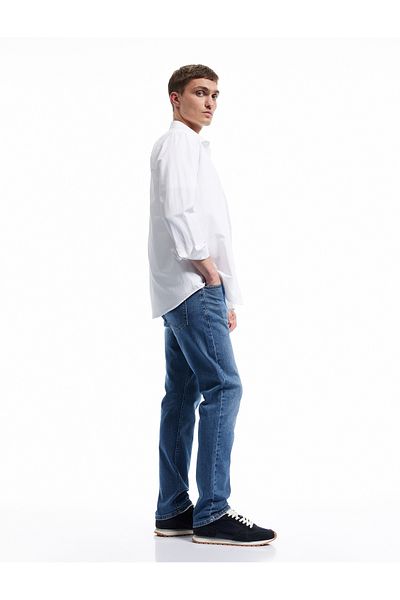 Koton Дънки Slim Fit с нормална талия и джоб - Brad Jean