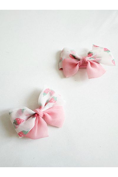 NevoAccessory Children's Strawberry Ribbon Tulle Clip-On 2-Piece Buckle